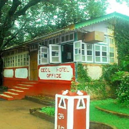 Cecil Hotel Matheran Exterior foto