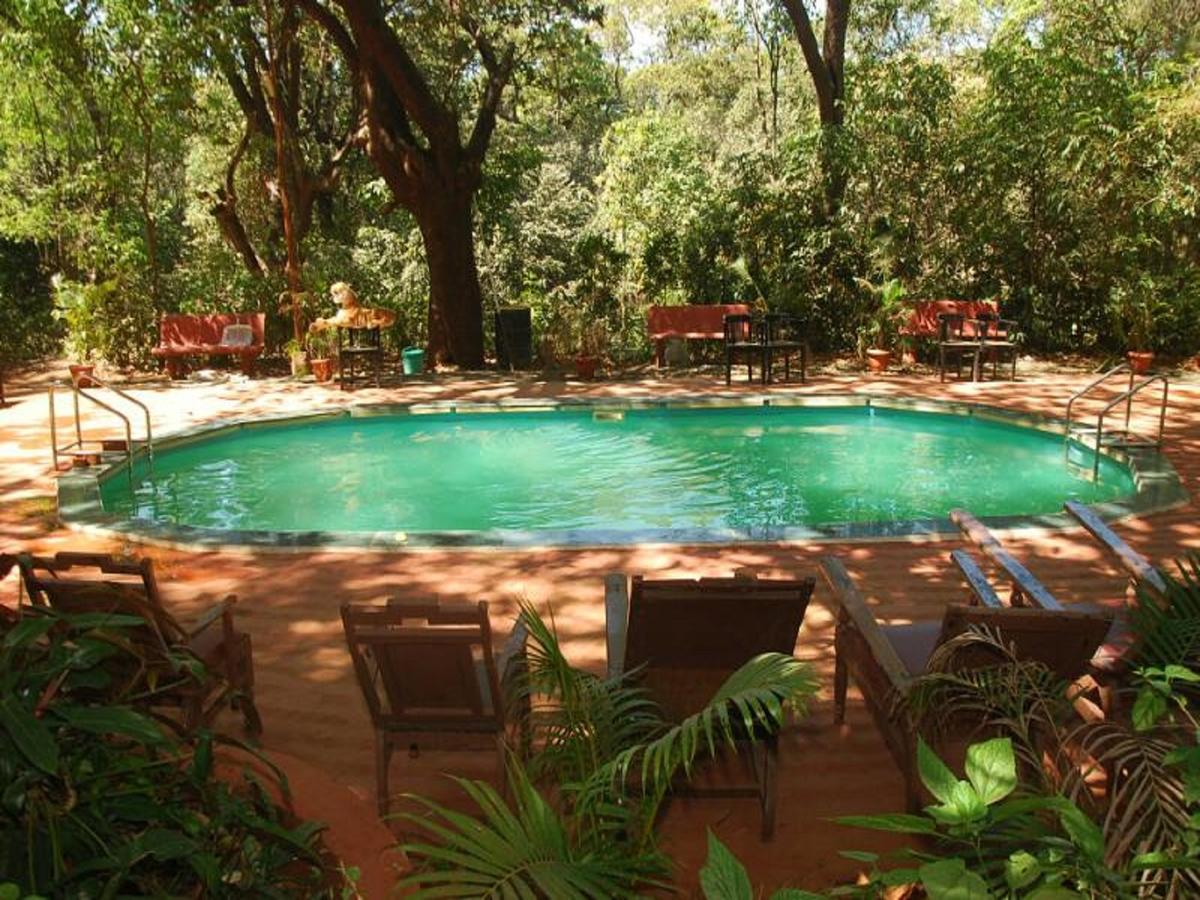 Cecil Hotel Matheran Exterior foto